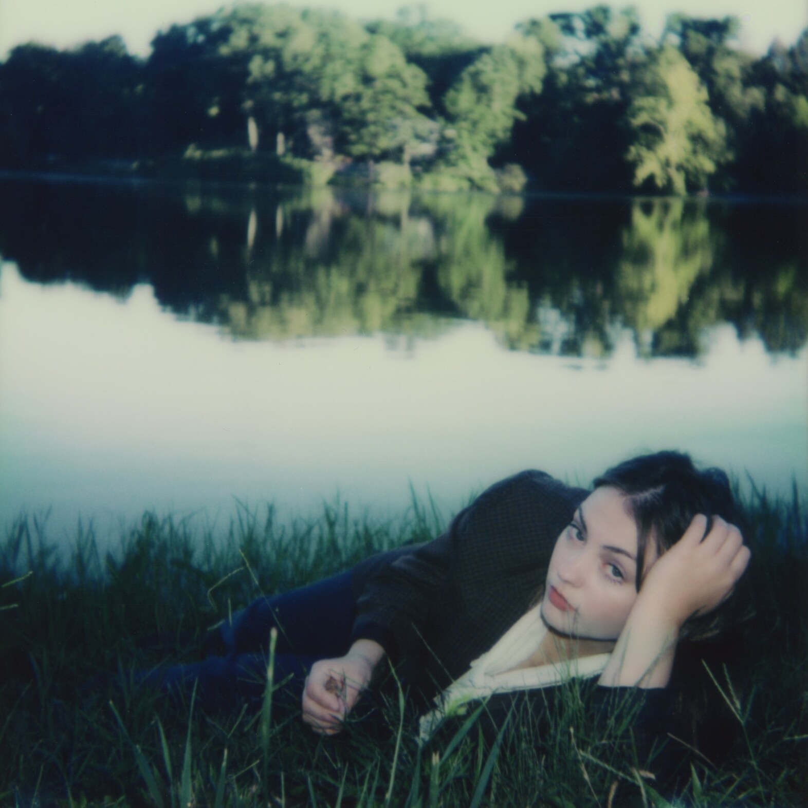 AR_AO_POLAROID_CROPPED_-19_Photo Credit Angela Ric