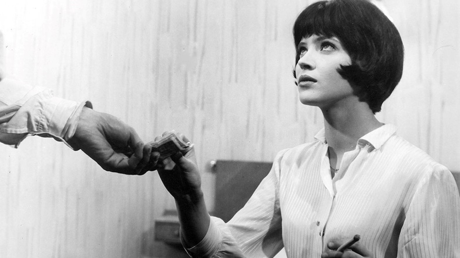 5 Fashion Icons of the French New Wave Era - Klein's Journal