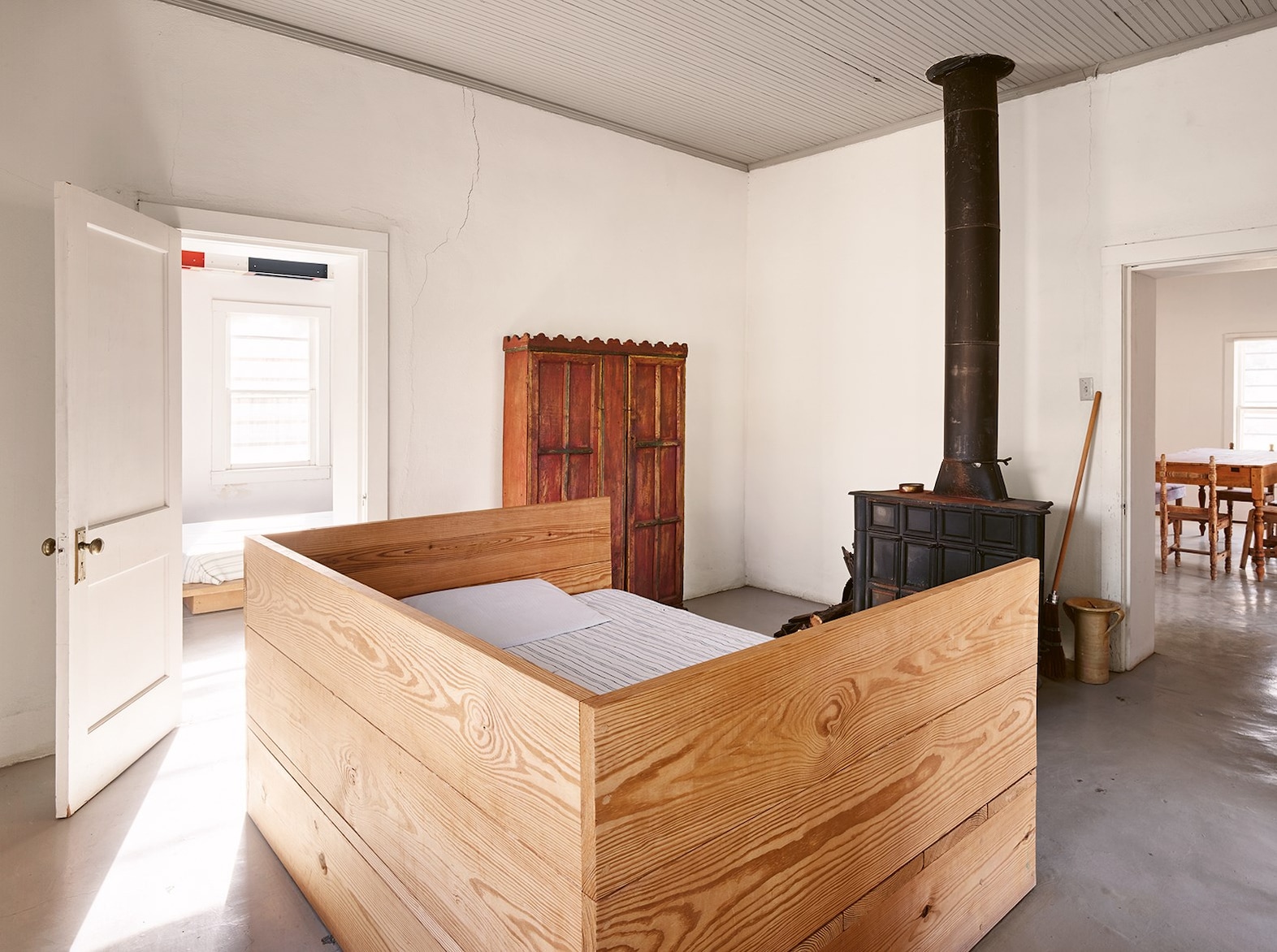 Donald Judd's Five Greatest Furniture Designs, Explained