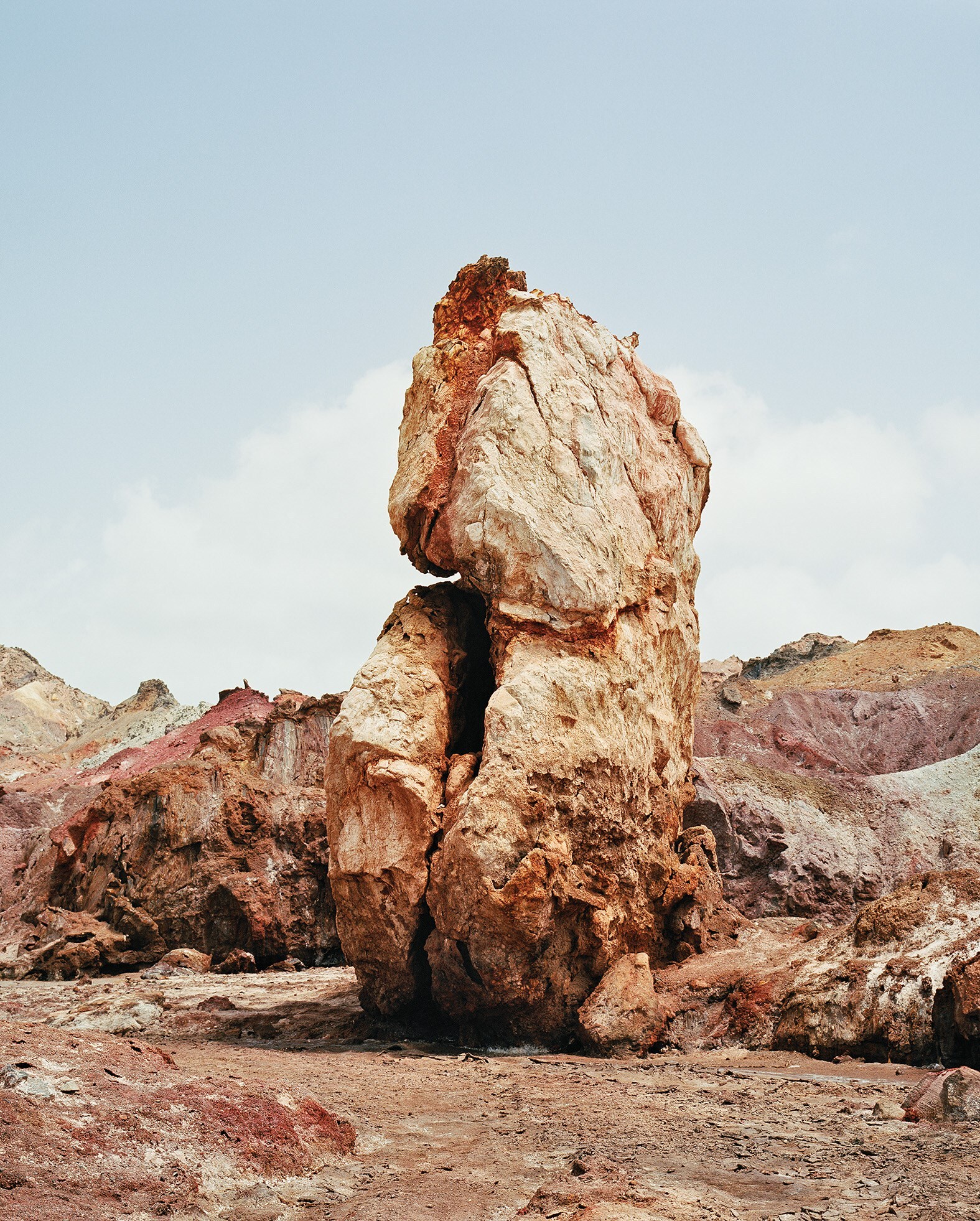 Hoda Afshar. Image from Speak The Wind (MACK, 2021)