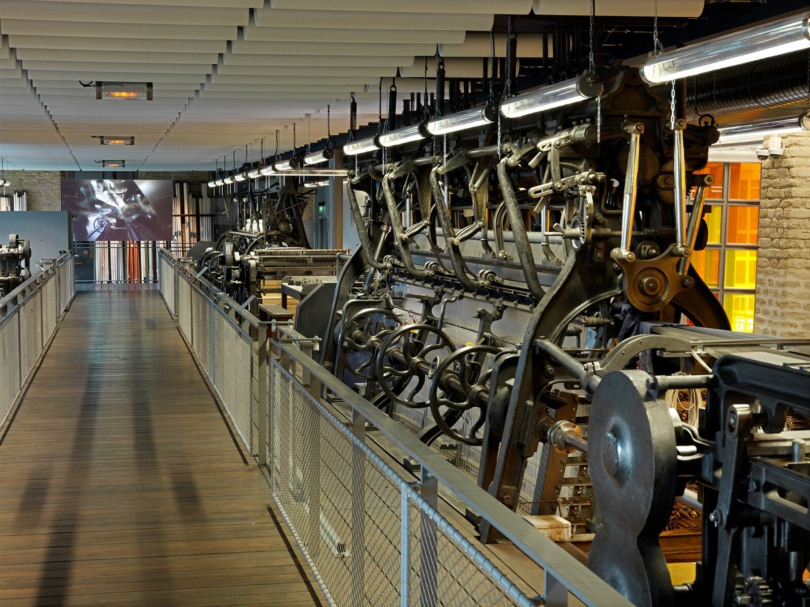 Lace Machinery