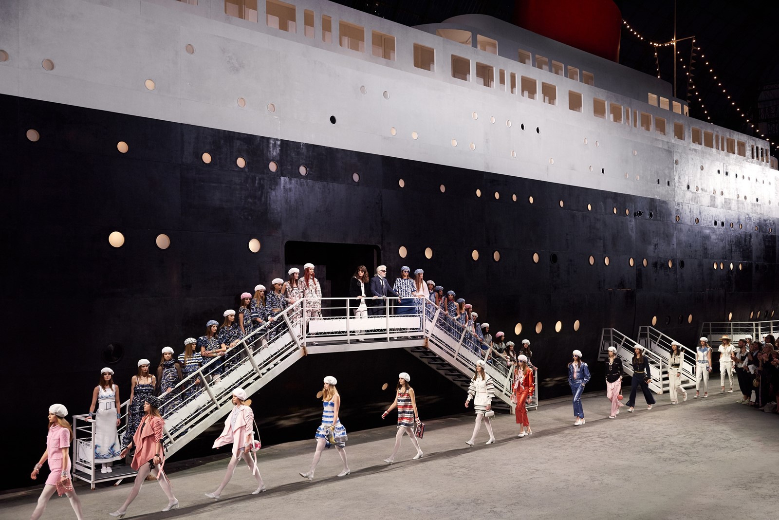 2018-19_CruiseCollection-Finale_picture_002