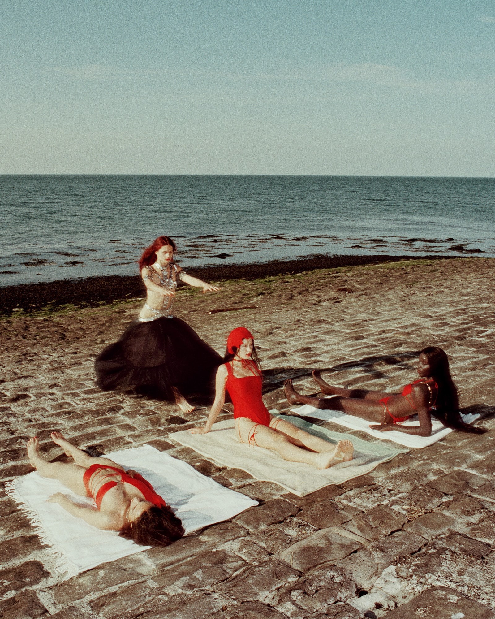Dilara Findikoglu Swimwear Yorgos Lanthimos
