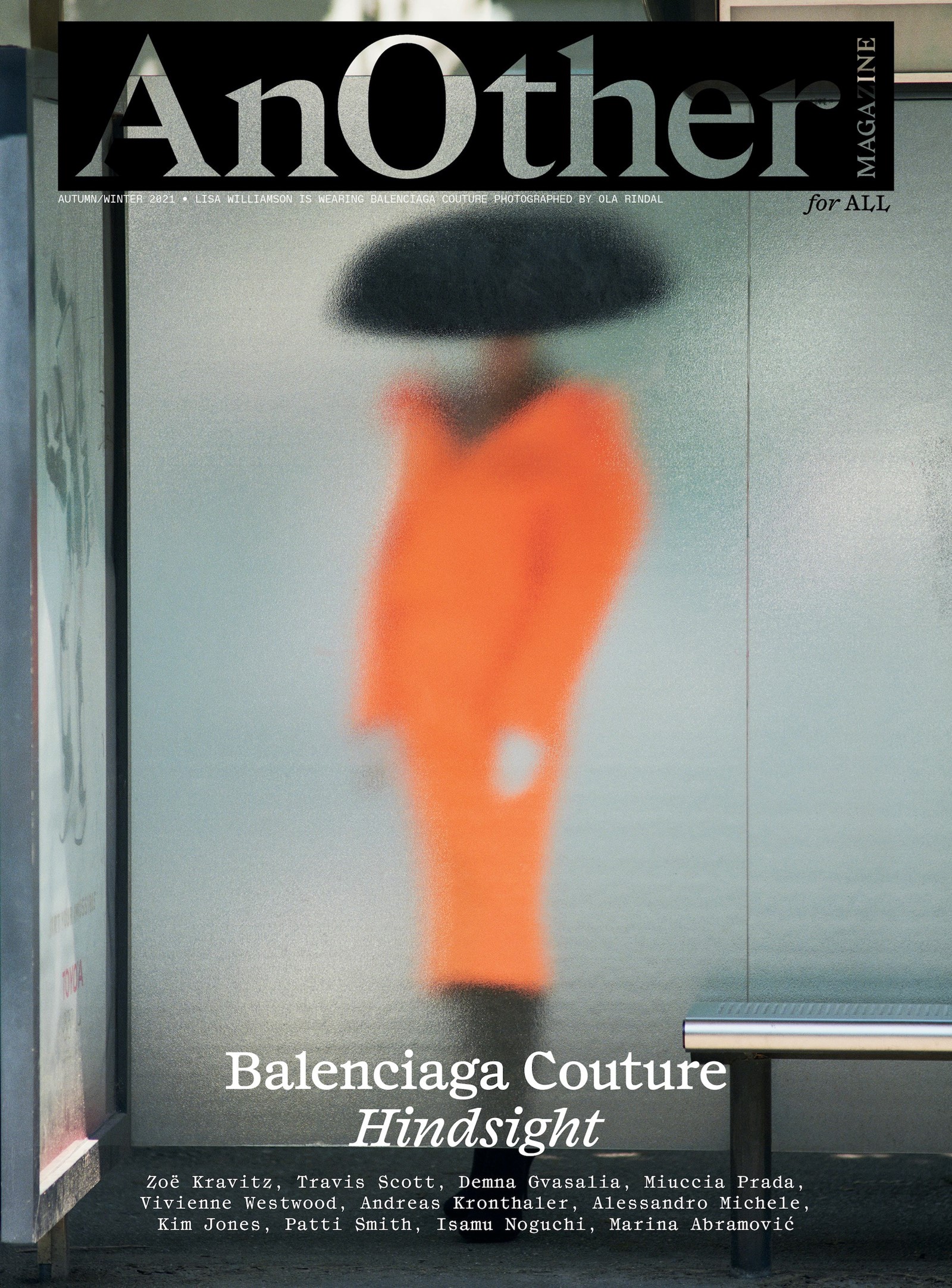 BALENCIAGA Cover AW21 Lisa Williamson BALENCIAGA COUTURE