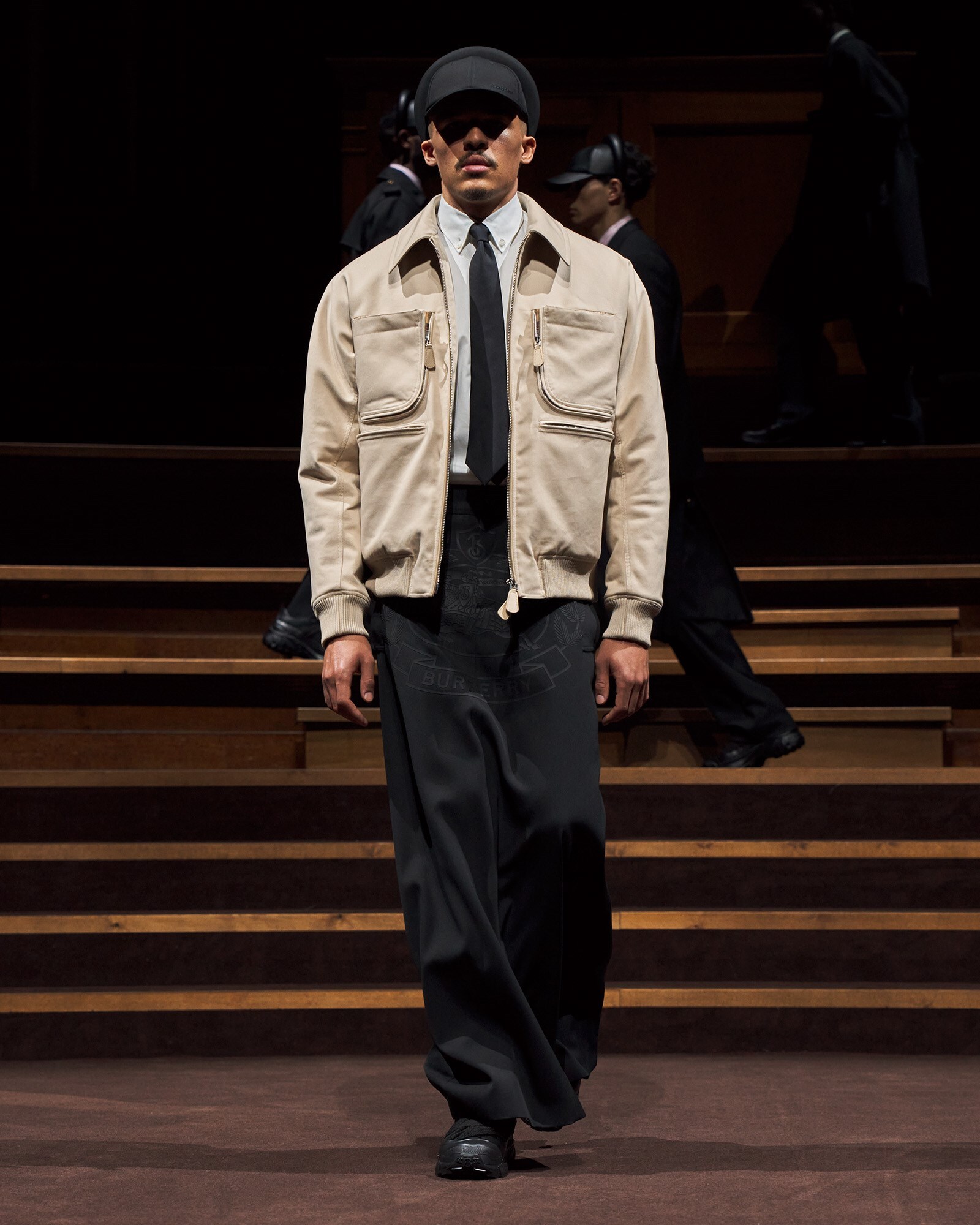 Burberry Autumn_Winter 2022 Menswear Collection - 