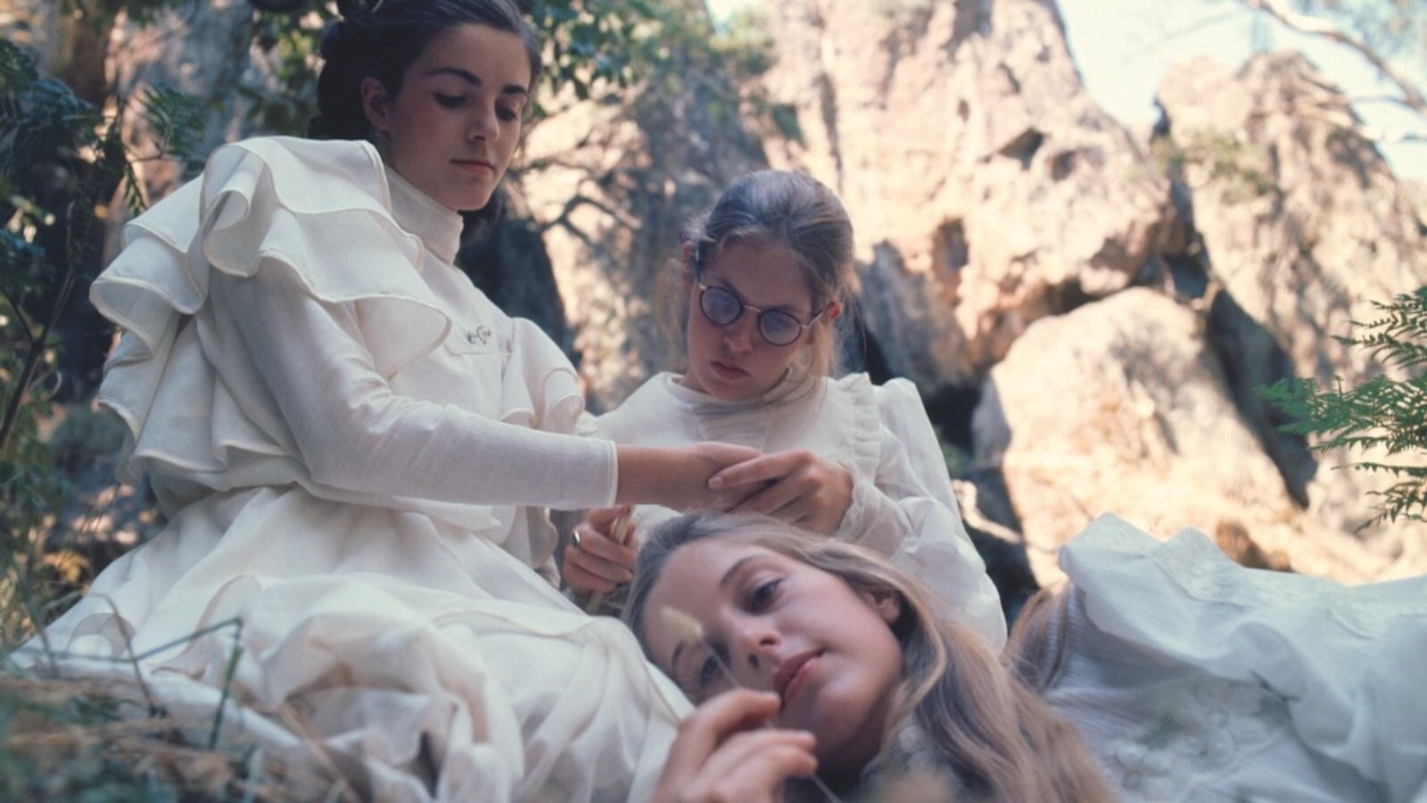 Picnic at Hanging Rock, 1975