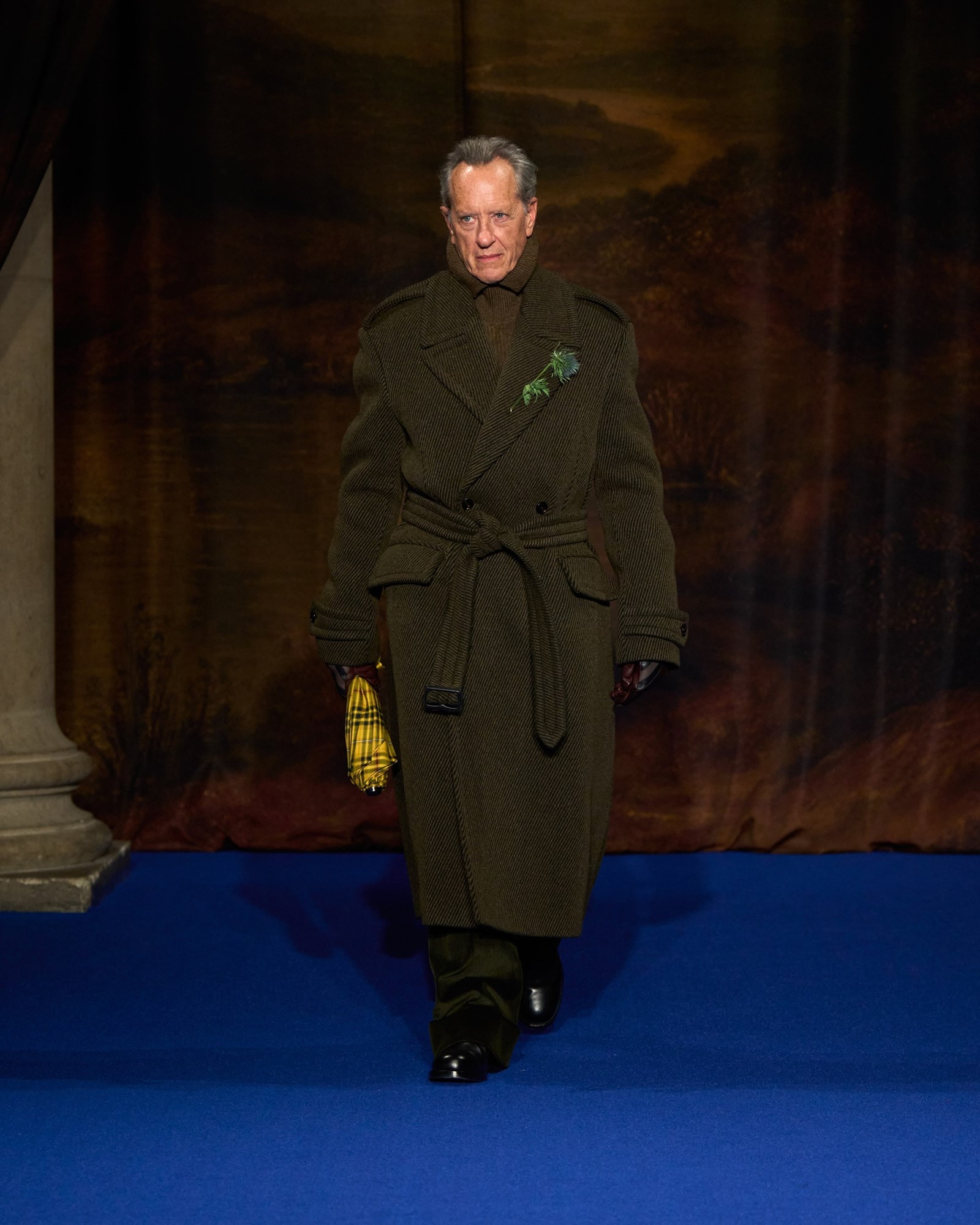 Burberry Winter 2025 Show - Look 10