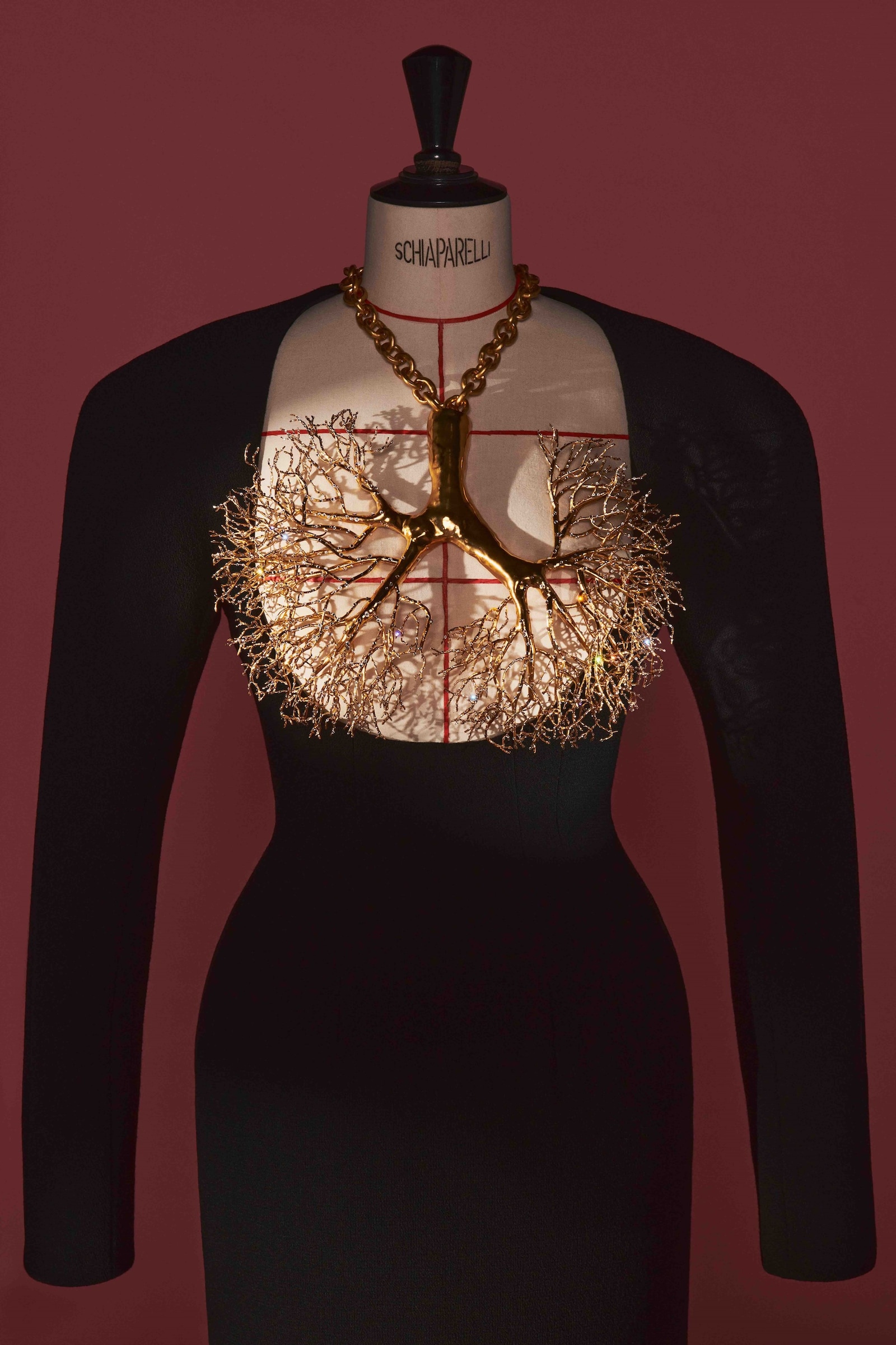 Schiaparelli: Fashion Becomes Art 