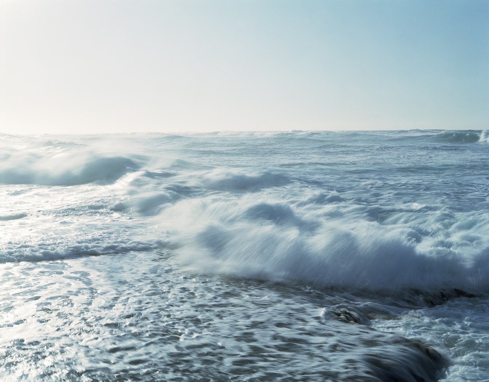 New Waves by Takashi Homma