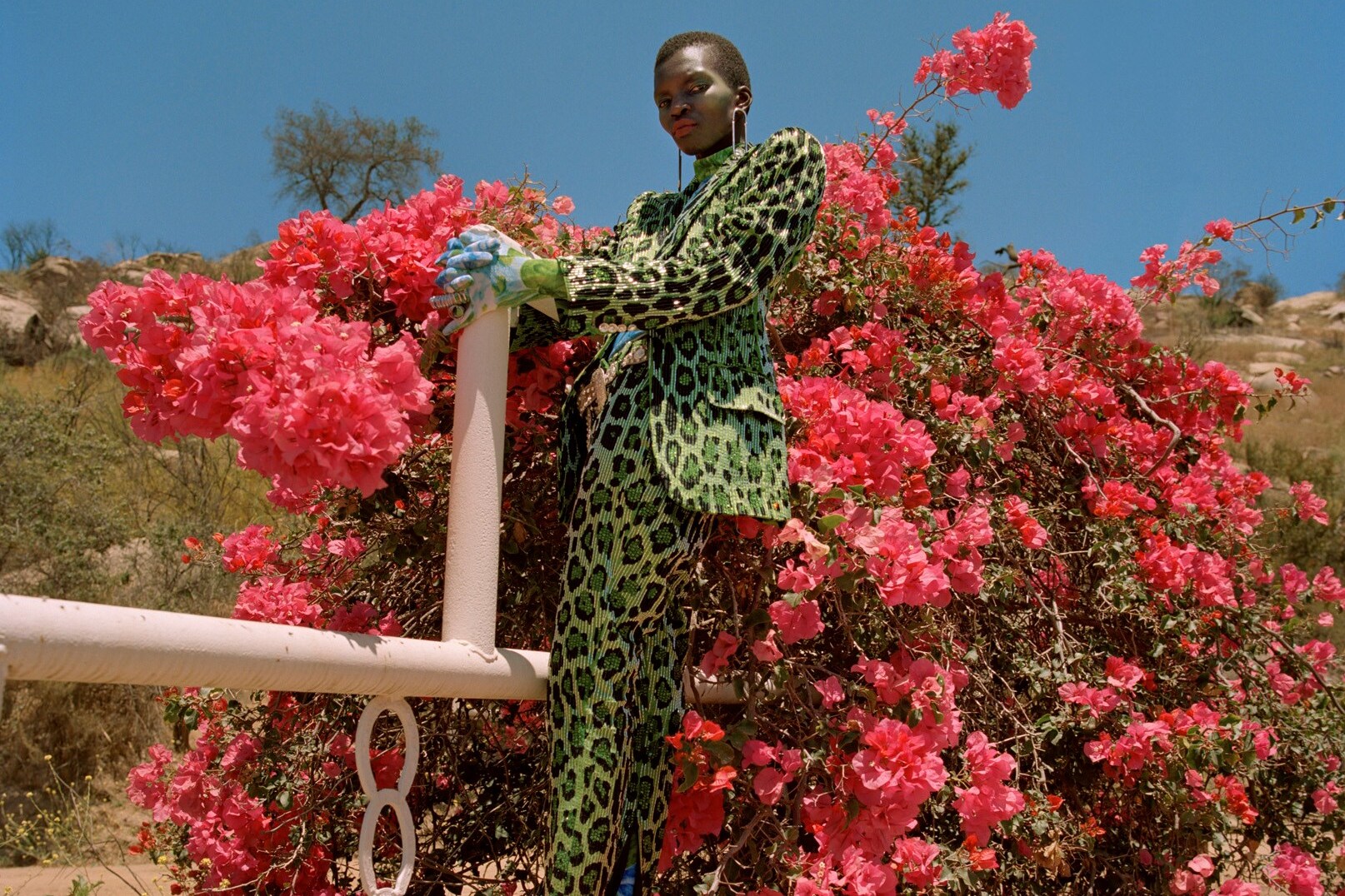 Achok Majak, The Cowboy Who Fell to Earth, Garage 