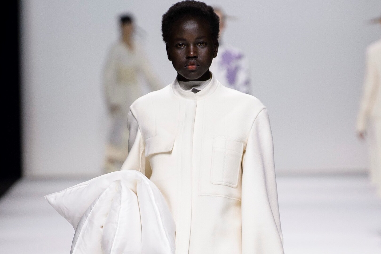 jil-sander-rf18-2401
