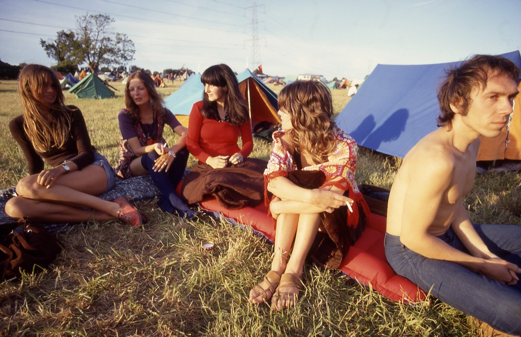 2 Jean Shrimpton, Dee Palmer, Andrea Galer, Julie 