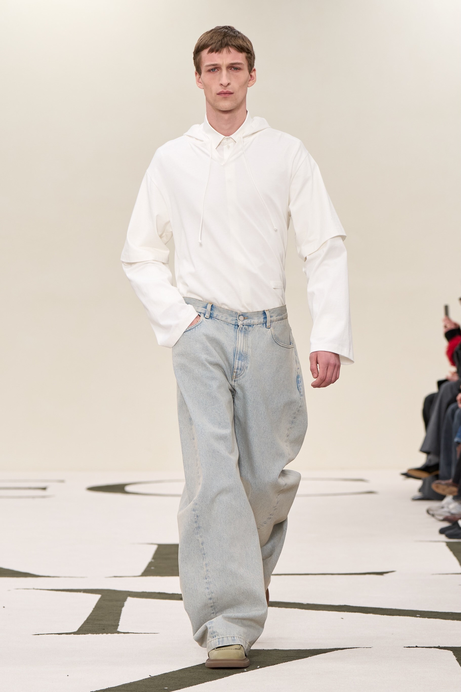 Calvin Klein Collection Autumn/Winter 2025 Veronica Leoni