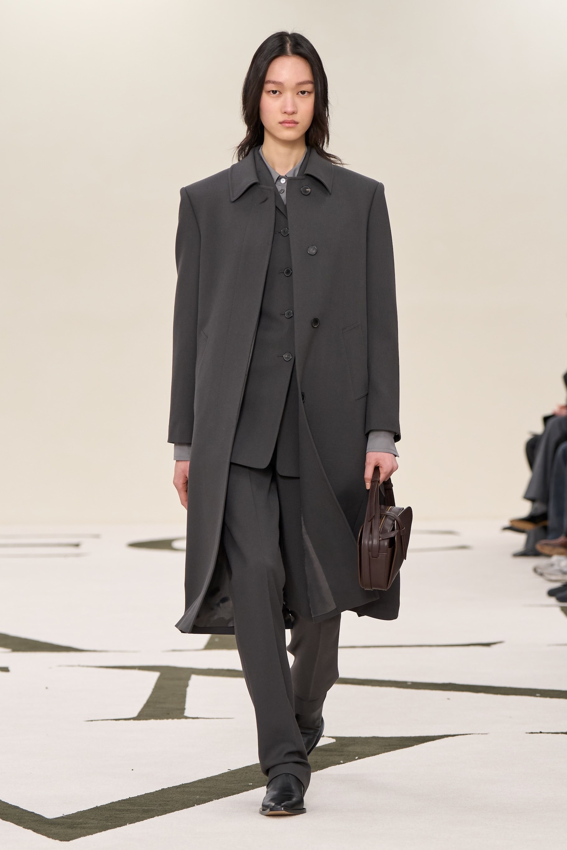 Calvin Klein Collection Autumn/Winter 2025 Veronica Leoni