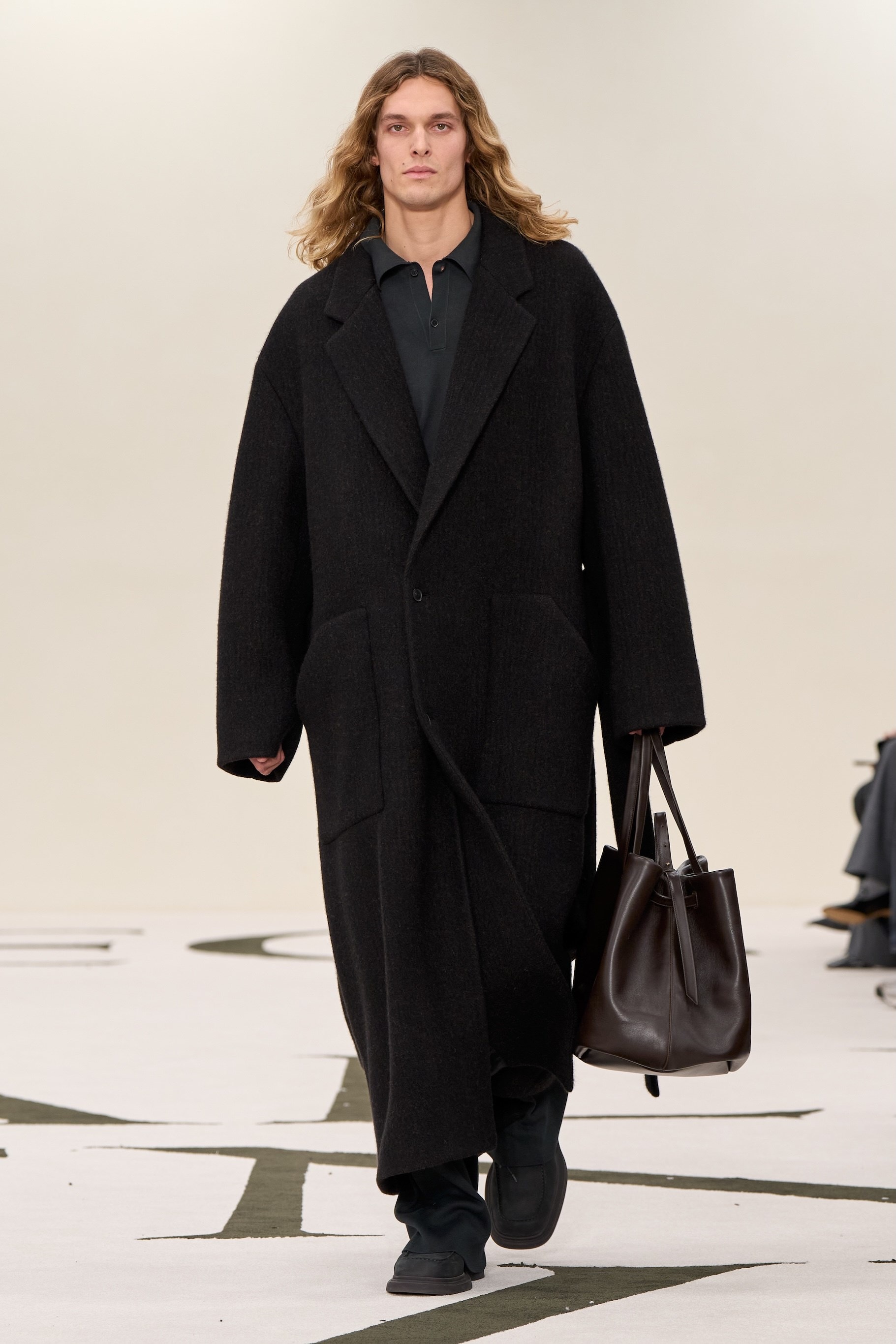 Calvin Klein Collection Autumn/Winter 2025 Veronica Leoni