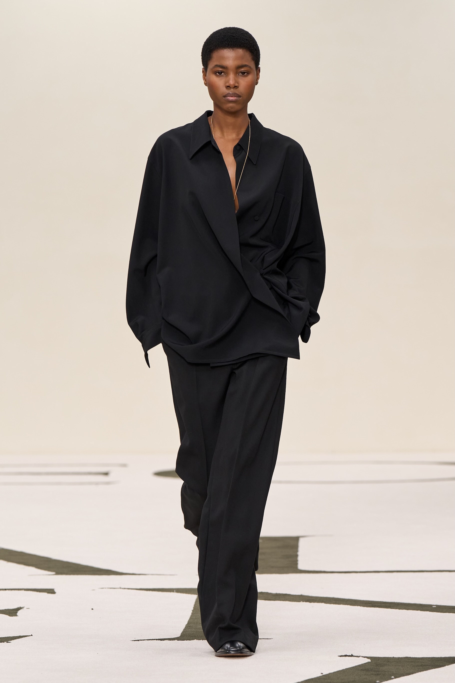 Calvin Klein Collection Autumn/Winter 2025 Veronica Leoni