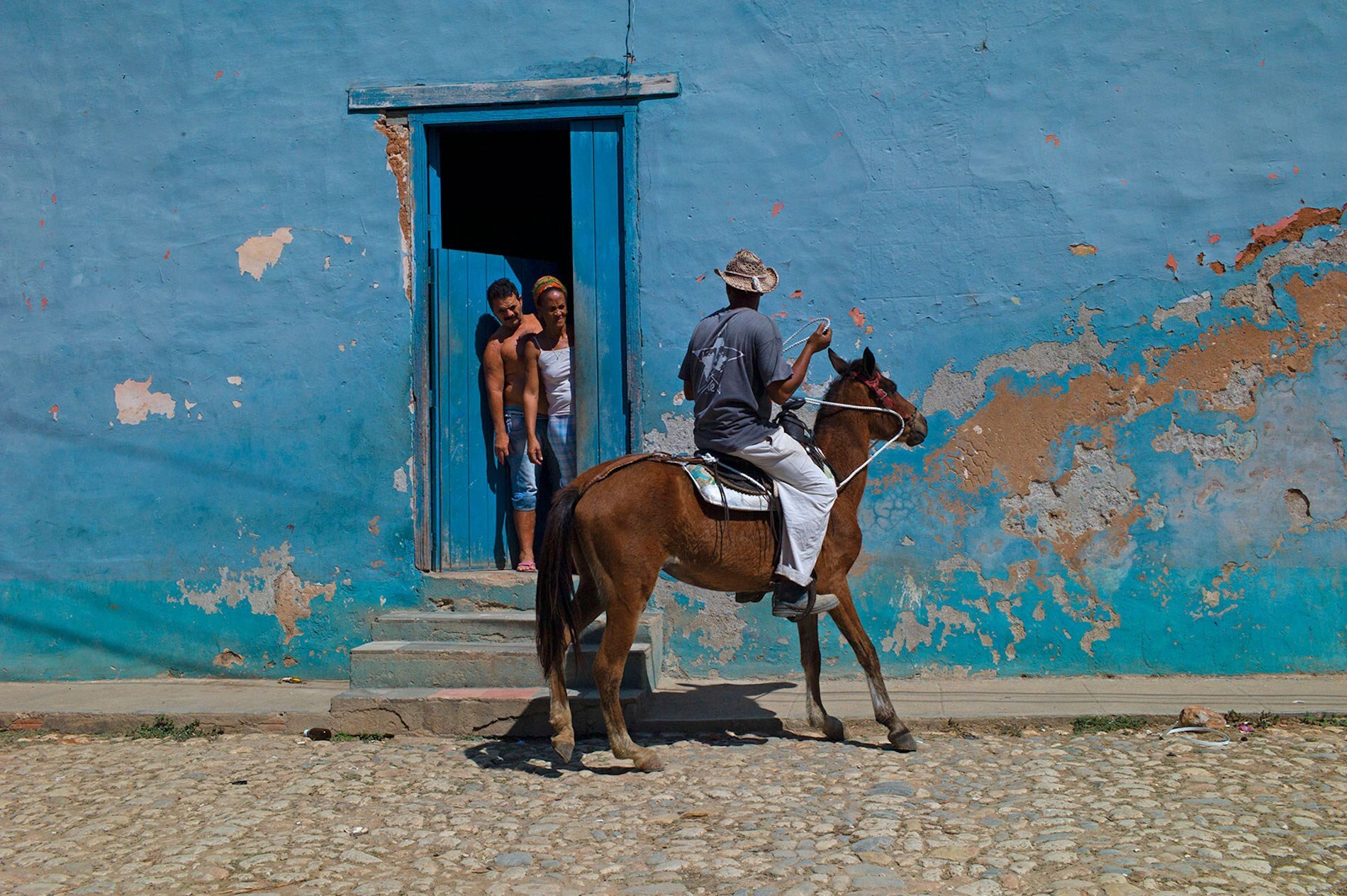 Magnum Square Print Sale: Way for Escape