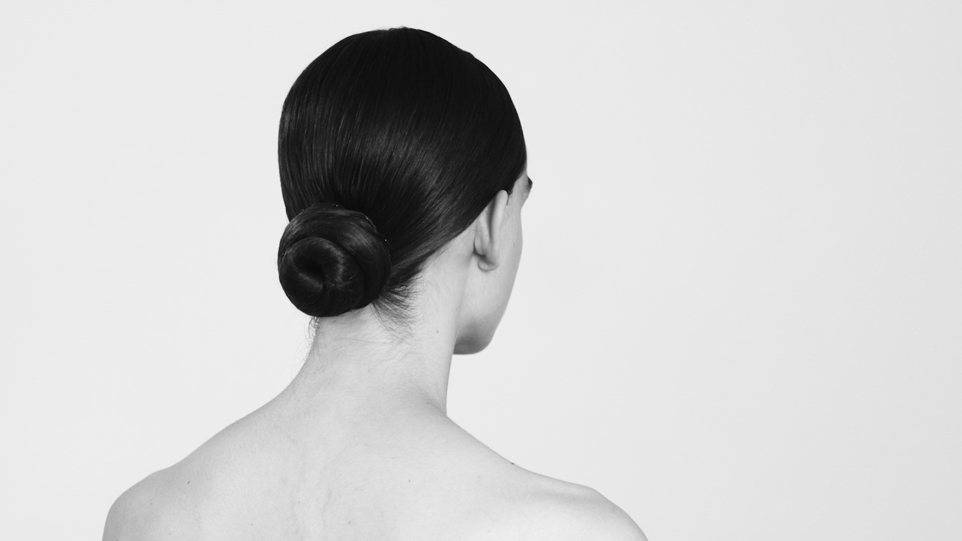 How to: Clean-Girl-Aesthetic Sleek Bun