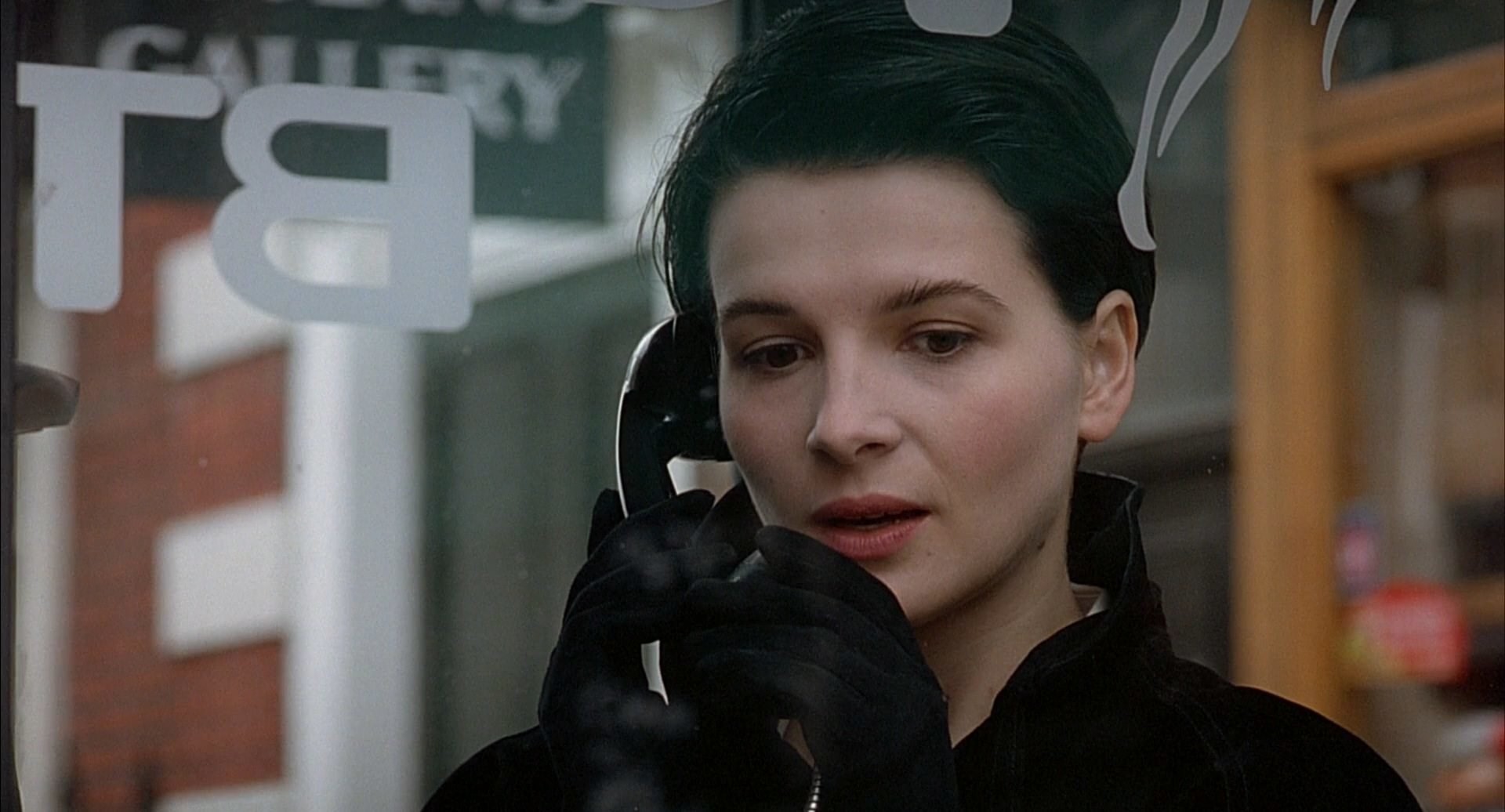 Juliette Binoche Film: Damage (1992) Characters: Anna Barton Director: Louis  Malle 02 December 1992 **WARNING** This Photograph is for editorial use  only and is the copyright of STUDIO CANAL and/or the Photographer
