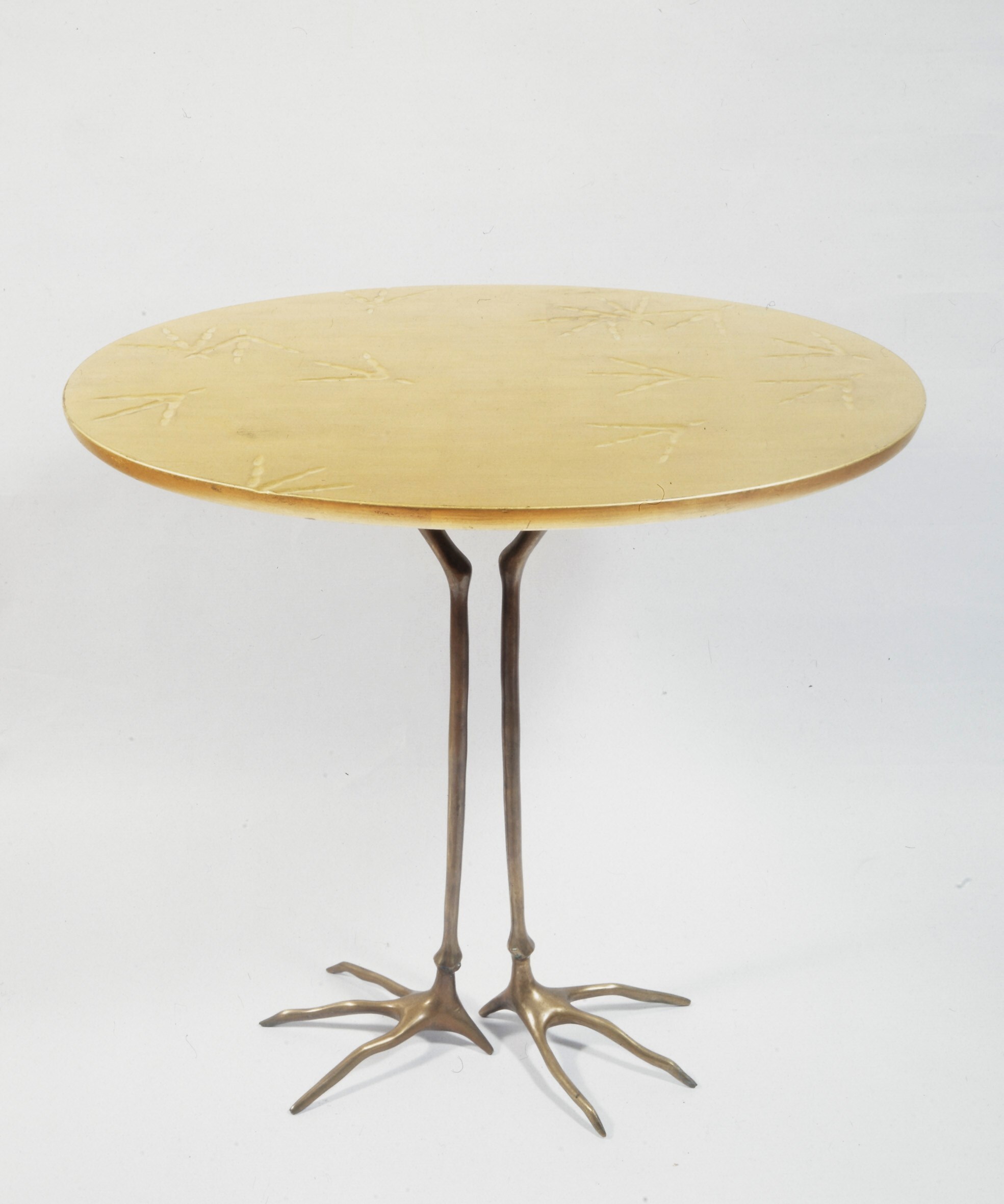 06. M. Oppenheim_Tisch mit VogelfÅssen_1939_1982