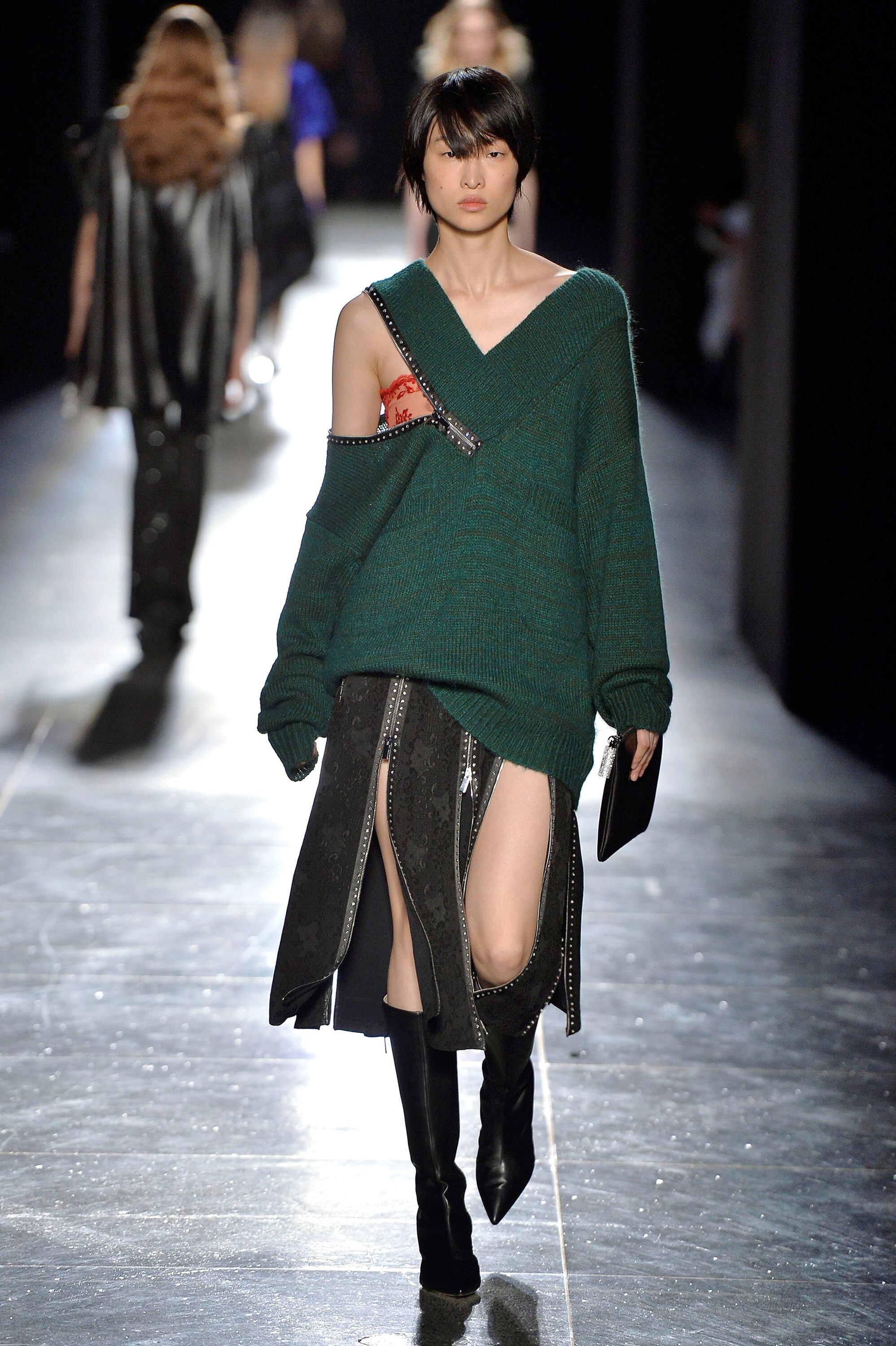 3 Christopher_Kane_030