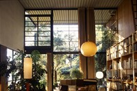 6. The World of Charles and Ray Eames. Eames House