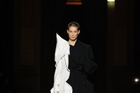 Yohji Yamamoto Autumn/Winter 2024 Womenswear