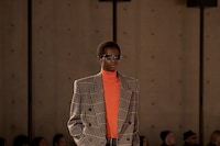 SAINT LAURENT_FASHION_SHOW_MEN_WINTER25_RUNWAY_18_