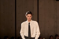 SAINT LAURENT_FASHION_SHOW_MEN_WINTER25_RUNWAY_28_