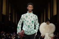 McQueen_AW25_Look_18