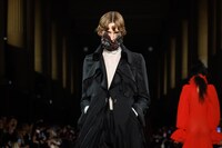 McQueen_AW25_Look_32