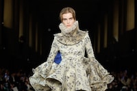 McQueen_AW25_Look_39