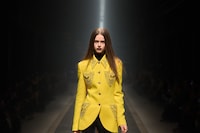 VERSACE FALL-WINTER 2025 - Look (45)