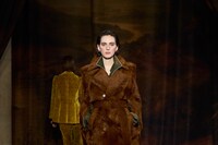 Burberry Winter 2025 Show - Look 44