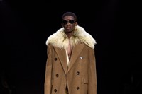 Burberry Winter 2024 Show - Look 22