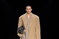 Burberry Winter 2024 Show - Look 30