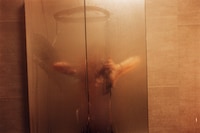 2847_IMAGINE_KW_TRACKS_INNEN_Angel Self Portrait_s