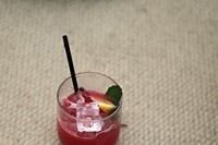 Raspberry gin cocktail