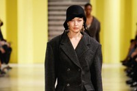 MIU MIU_FW25_LOOK_2