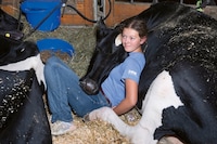 ManII04_COV4_AlecSoth_EllieGraceCumming_19