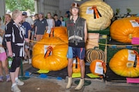 ManII04_COV4_AlecSoth_EllieGraceCumming_11