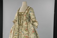 Robe, jupe et pi&#232;ce d&#39;estomac, 1750-1760