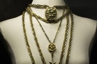 Jewellery at Appearances can be deceiving: Frida Kahlo’s War