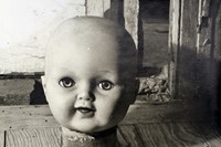 Kati Horna, La mu&#241;eca (The Doll), 1949