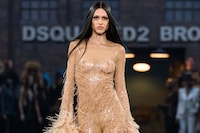 Dsquared2_Amelia Gray