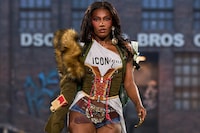 Dsquared2_Doechii