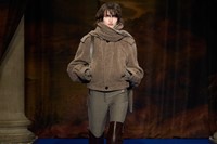 Burberry Winter 2025 Show - Look 1