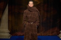 Burberry Winter 2025 Show - Look 3