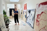7) Tracey Emin in her studio, 2023 - Courtesy Gall