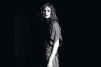 Natalia Vodianova in Hussein Chalayan&#39;s buried collection